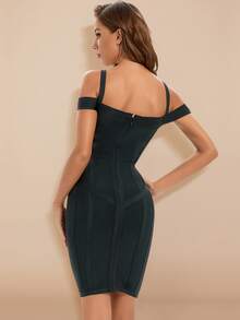 Cold Shoulder Zip Back Bandage Dress - Black - View 2