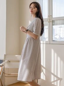 DAZY Đầm Uốn nếp Nút phía trước Sọc ca rô Dễ thương - Màu be - Xem 5