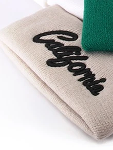 1頂女士帽子 加州3d刺繡針織帽 冬季毛線帽 女士配件 卡其色帽子