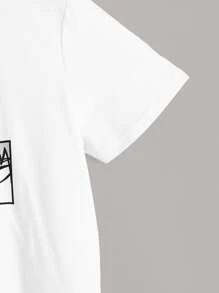 SHEIN Boys Japanese Letter & Figure Graphic Tee - White - View 4