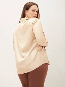 MOTF PREMIUM 大碼直筒款圖案襯衫 - 卡其色 - 查看 2