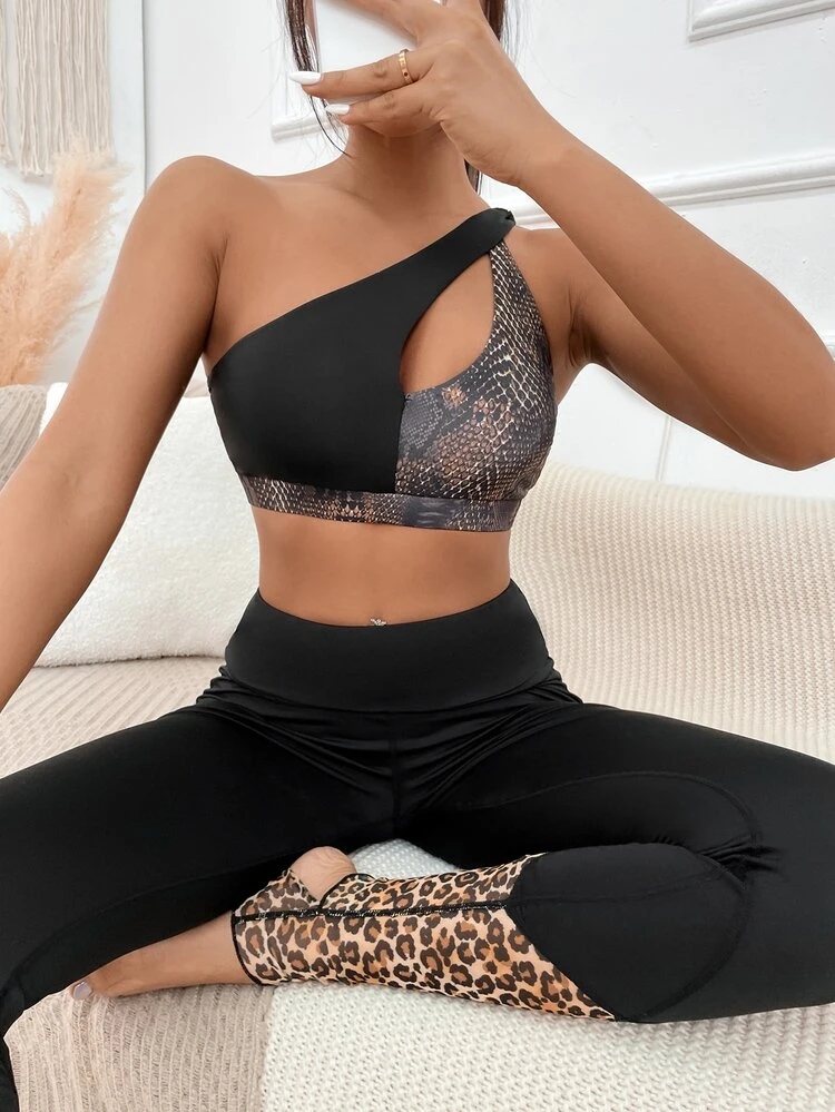 Medium Support  Snakeskin Print Cut Out One Shoulder Sports Bra