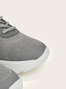 CUCCOO BASICS Minimalist Breathable Running Shoes - Grey - View 3