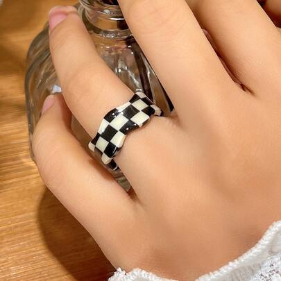 DAZY Ring med plädtryck