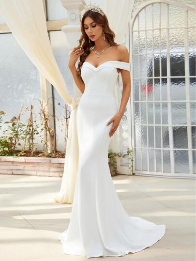EVERPRETTY Romantic Off-Shoulder Mermaid Wedding Dress With Long Train, Elegant White Bridal Gown For Spring/Summer Wedding, Engagement Party, Suitable For Garden Ceremony