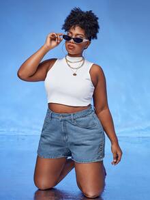 SHEIN SXY Plus Cat Whisker Button Side Denim Shorts - Light Wash - View 5