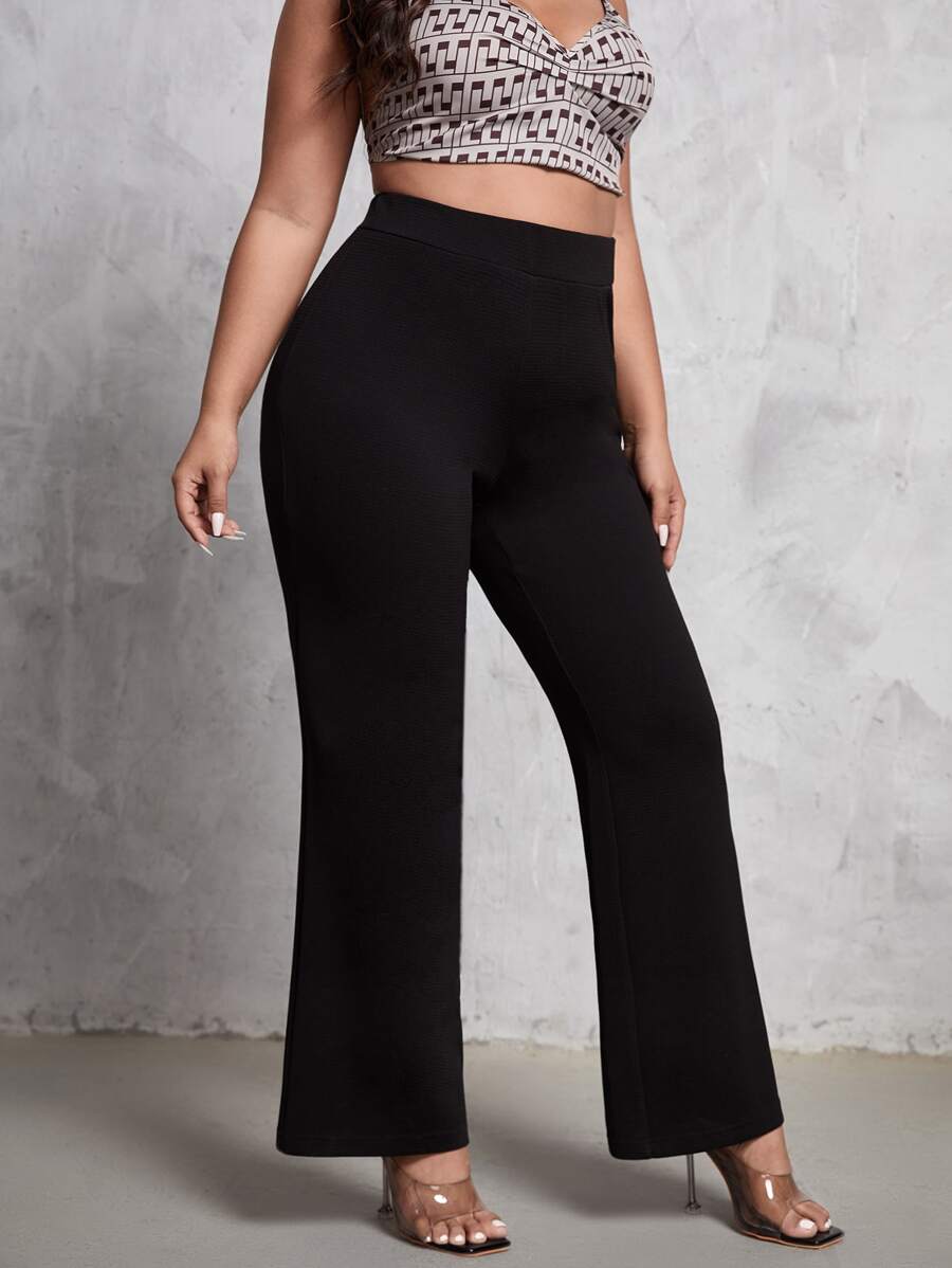 SHEIN Essnce Plus Solid High Waist Flare Leg Trousers - Black - View 1