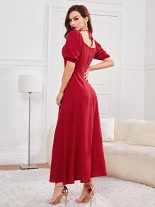 Modelyn 十字交叉繞頸泡泡袖A字連衣裙