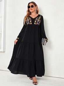 Mulvari Plus Size Floral Embroidery Ruffle Hem Dress - Black - View 4