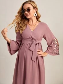 SHEIN Maternity Floral Embroidered Surplice Neck Belted Dress - Dusty Pink - View 5