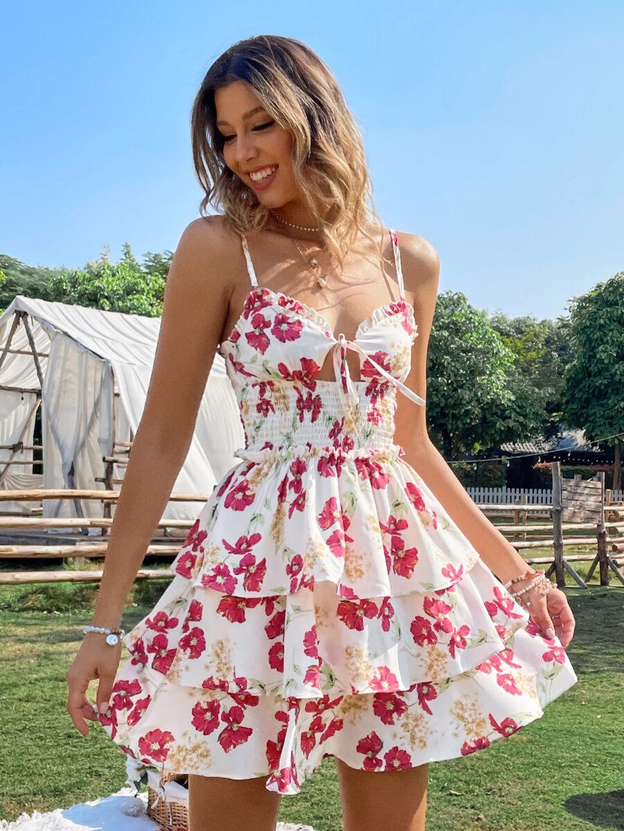 SHEIN VCAY 印花打褶前繫帶多層下擺連衣裙 - 彩色 - 查看 1