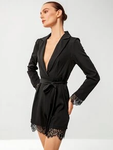 Double Crazy 蕾絲邊西裝領腰帶連身短褲 - 黑色 - 查看 3