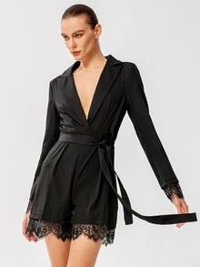 Double Crazy 蕾絲邊西裝領腰帶連身短褲 - 黑色 - 查看 6