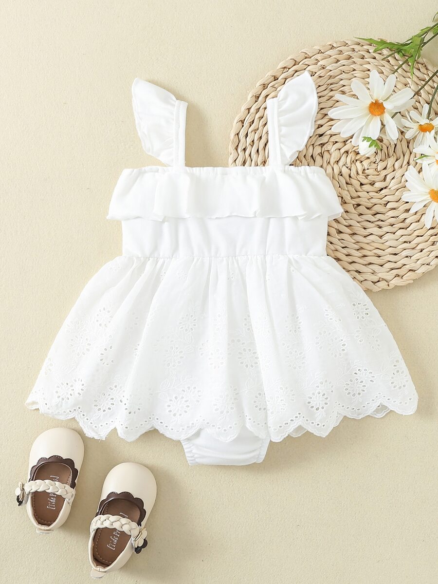 Bebé Vestido ribete con fruncido con bordado con ojal