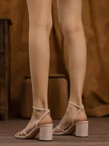 Crossover Strap Chunky Heeled Ankle Strap Sandals - Apricot - View 3