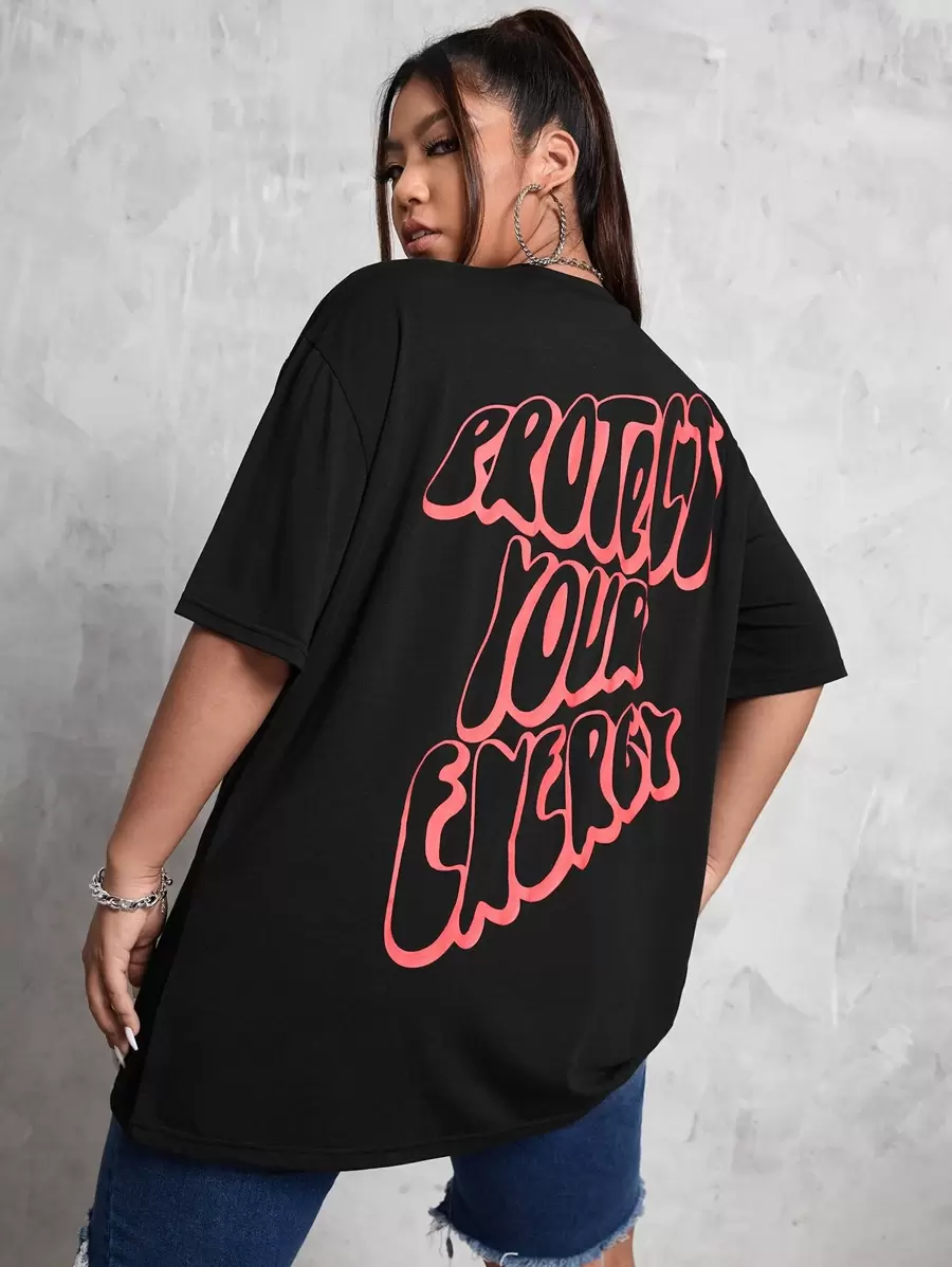 SHEIN EZwear Camiseta de hombros caídos con estampado de slogan - Negro - Ver 1