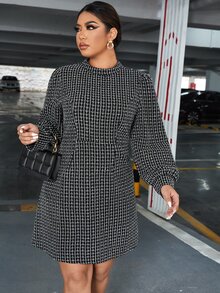 大碼格紋圖案燈籠袖小高領粗花呢洋裝 - 黑與白 - 查看 5