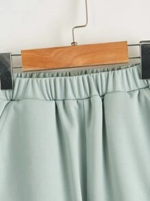 SHEIN 男孩彈性腰帶翻蓋口袋短褲