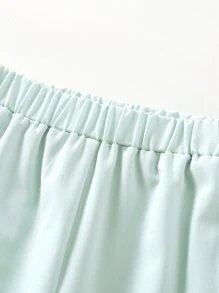 小女童翻蓋口袋襯衫和褲子