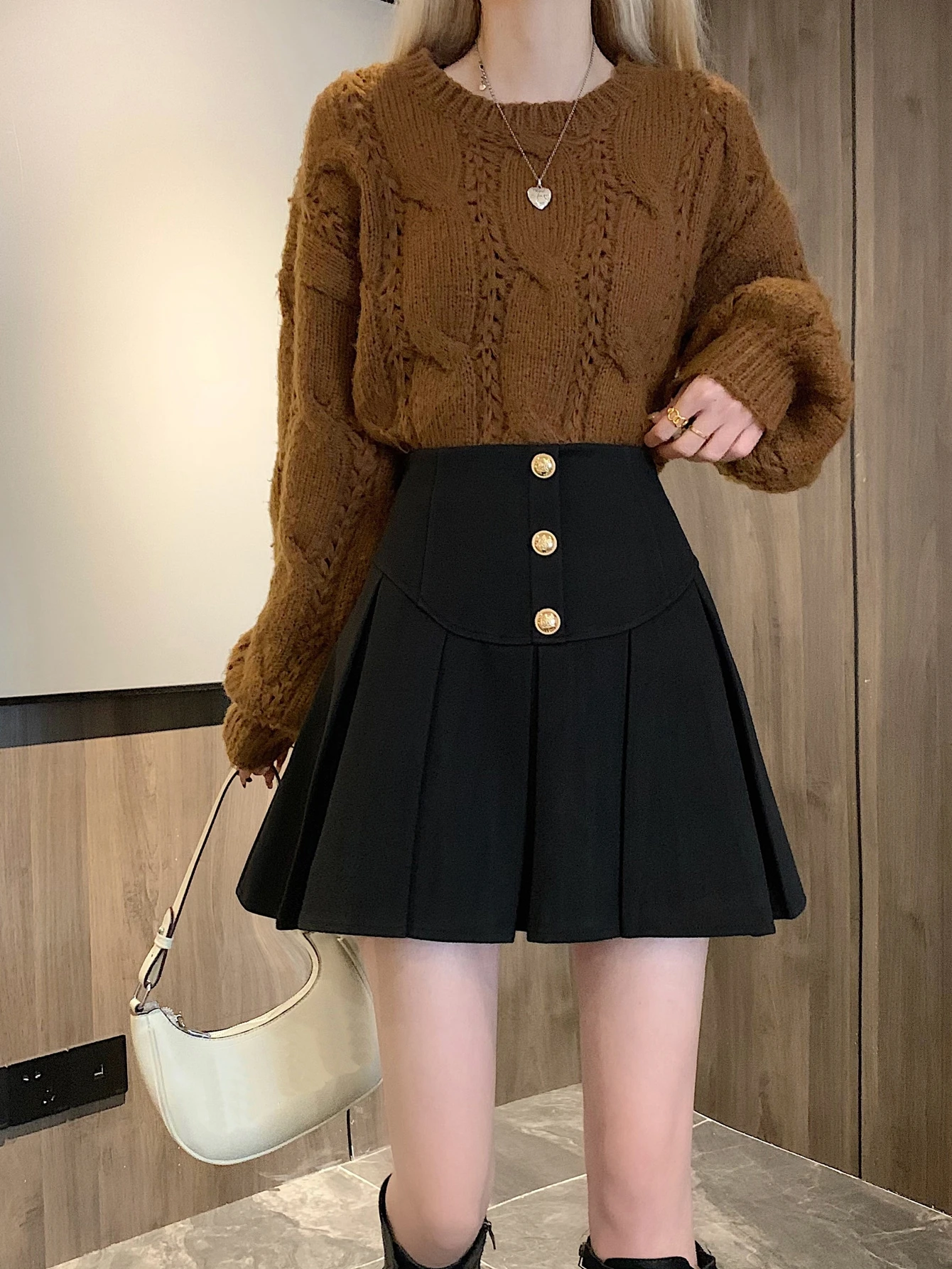 Honeyspot ソリッド ハイウェスト プリーツスカート Honeyspot ソリッド ハイウェスト プリーツスカート