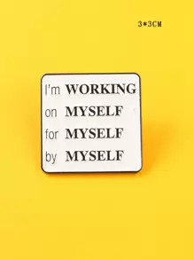 Slogan Graphic Brooch - Đen và trắng - Xem 2