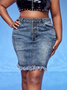 SHEIN SXY 大碼高腰紐扣門襟雙口袋磨損邊牛仔半身裙 - 中等水洗藍 - 查看 1