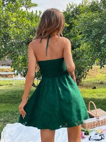 提花鏤空後背繫帶掛脖連衣裙 - 墨綠色 - 查看 2