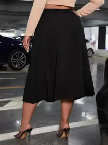 SHEIN Privé 大碼高腰素色半身裙 - 黑色 - 查看 2