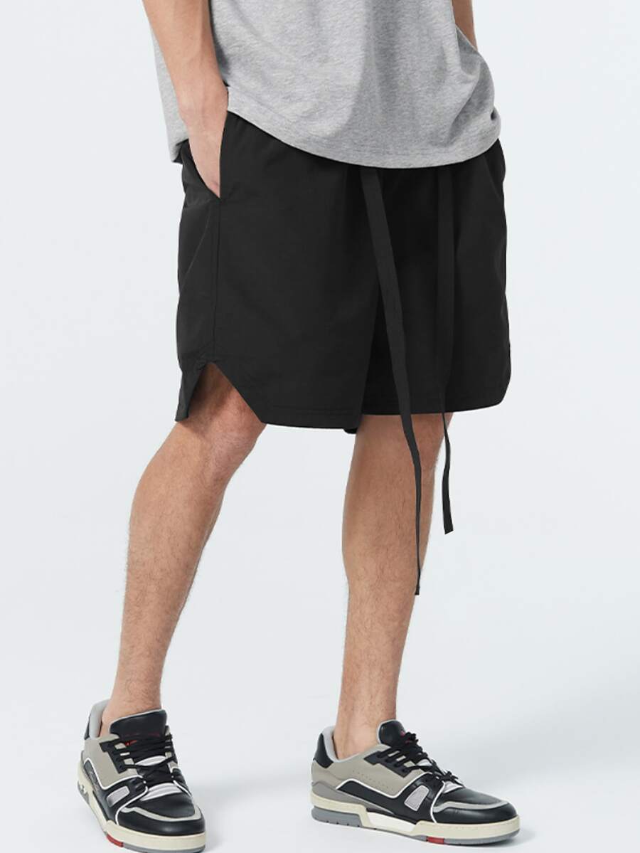 Manfinity Men Notched Hem Drawstring Waist Shorts - Black - View 1