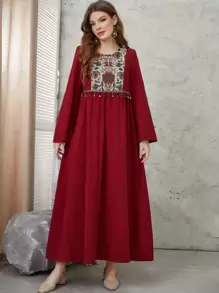 Al Najma Váy viền tua rua thêu hoa màu đỏ tía - Màu Đỏ Sâu - Xem 1