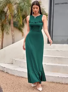 Vestido unicolor ribete con fruncido bajo con volante - Verde Oscuro - Ver 1