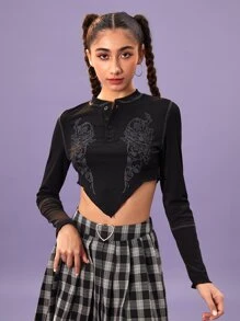 ROMWE 車縫邊圖案半排扣羅紋短款T恤 - 黑色 - 查看 1