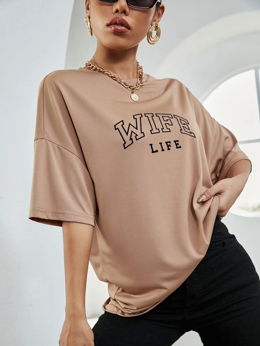 SHEIN Unity Camiseta de hombros caídos con estampado de letra - Caqui - Ver 1