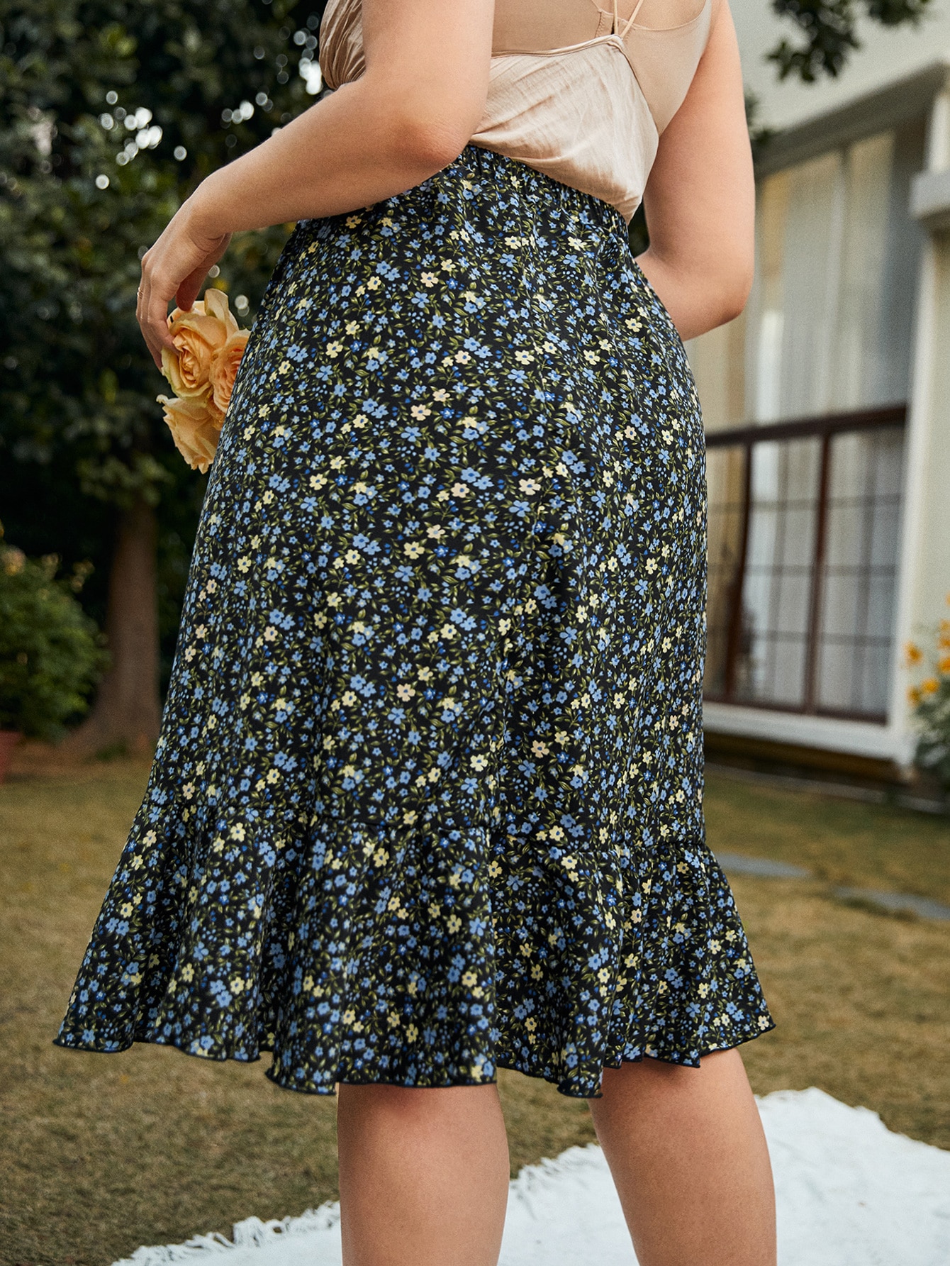 JUPE FLEURIE AVEC VOLANT - Taille 46, Viscose - Marque 123, Fabriquée En FRANCE - NEUVE