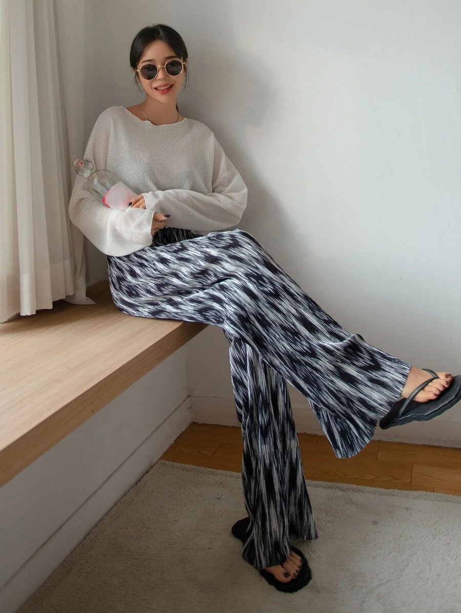 DAZY High Waist Brush Print Plisse Pants - Multicolor - View 1