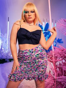 SHEIN ICON Plus Solid Bow Front Crop Cami Top & Floral Print Ruched Skirt - Multicolor - View 2