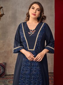 Plus Graphic Print Rhinestone Embroidery Dress - Navy Blue - View 3