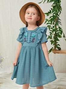 SHEIN Toddler Girls Ruffle Trim Floral Embroidery Smock Dress - Cadet Blue - View 1
