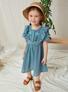 SHEIN Toddler Girls Ruffle Trim Floral Embroidery Smock Dress - Cadet Blue - View 5