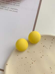 1 Pair Fashionable Casual Round Resin Stud Earrings - Yellow - View 7