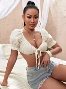 SHEIN SXY 深V領前打結打褶泡泡袖短款上衣 - 米色 - 查看 1