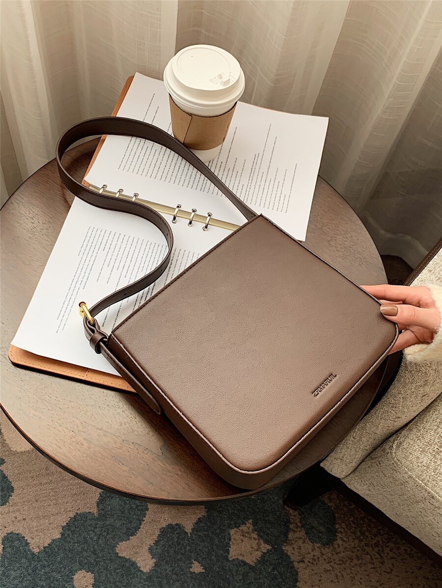 古韻十足,優雅輕盈的商務休閒復古設計字母圖案桶袋,適合十幾歲的女孩,女性大學生,新手與白領工作者,非常適合辦公室、學院、工作、商務、通勤、戶外、旅行、外出,方形包包非常適合辦公室、工作、商務、通勤 - 咖啡棕 - 查看 1