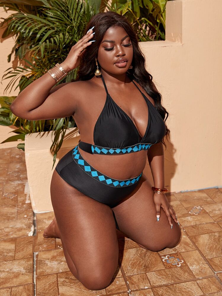 Conjunto De Bikini Halter Con Cinta Y Estampado Geométrico De Talla Grande Playa De Verano - Negro - Añade 2