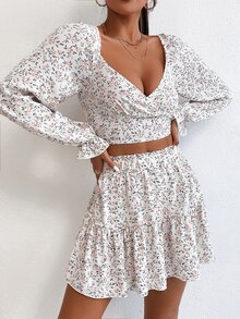 SHEIN PETITE 碎花雞心領口荷葉袖短款上衣和褶邊半身裙 - 彩色 - 查看 4