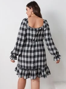 Đầm Plus Size Xù Viên lá sen Sọc ca rô Giải trí - Đen và trắng - Xem 2