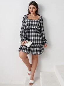 Đầm Plus Size Xù Viên lá sen Sọc ca rô Giải trí - Đen và trắng - Xem 5
