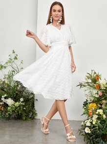 Seusyu V領蝴蝶袖毛茸茸連衣裙 - 白色 - 查看 4