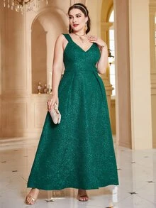 SHEIN Unity Plus Floral Embossed Split Thigh Maxi Cami Dress - Green - View 6