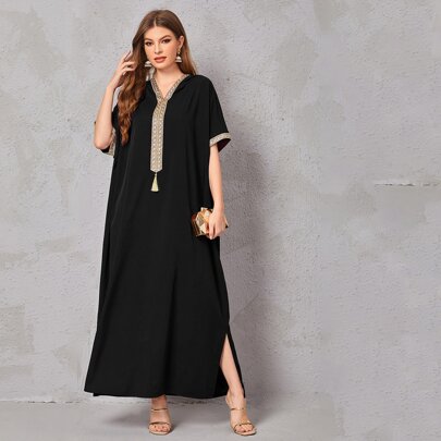 Contrast Embroidered Trim Split Hem Kaftan