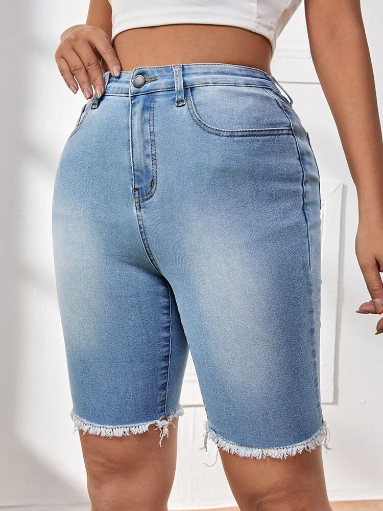 SHEIN Raw Hem Heart Print Denim Biker Shorts - Light Wash - View 4